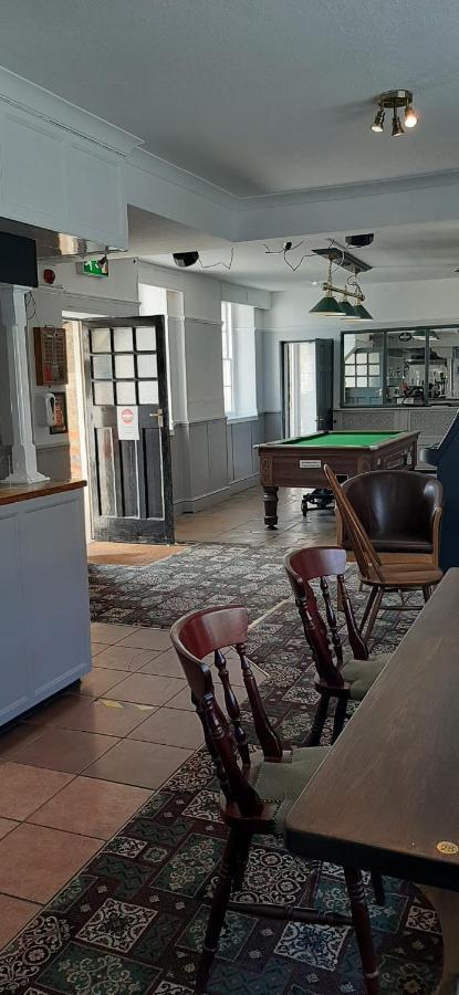 The Swan Hotel Eynsham Exterior foto
