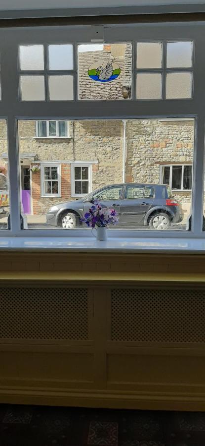 The Swan Hotel Eynsham Exterior foto